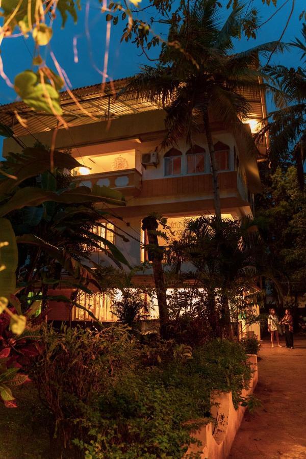 Hope Hostels, Varkala - Helipad Exteriör bild